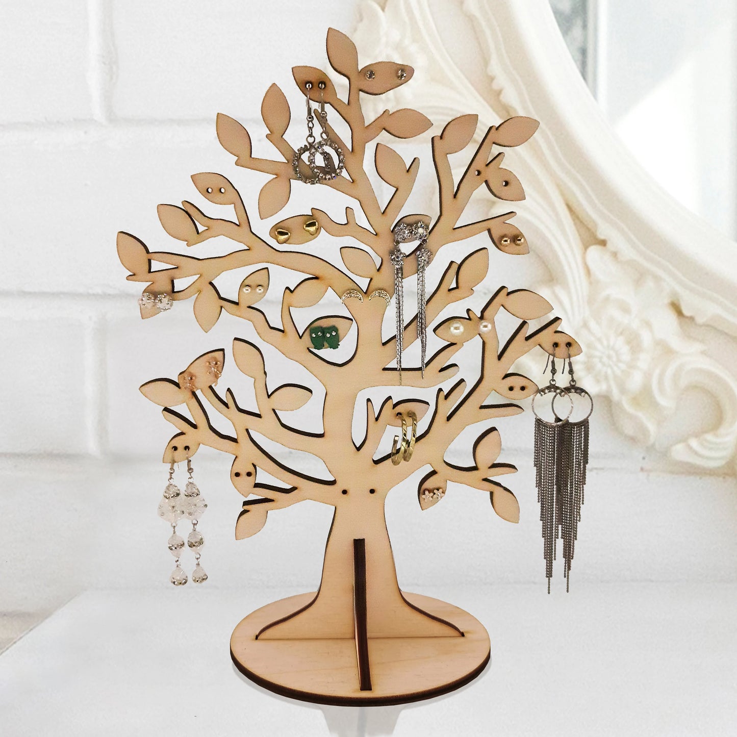 Nature’s Embrace Jewelry Tree Stand